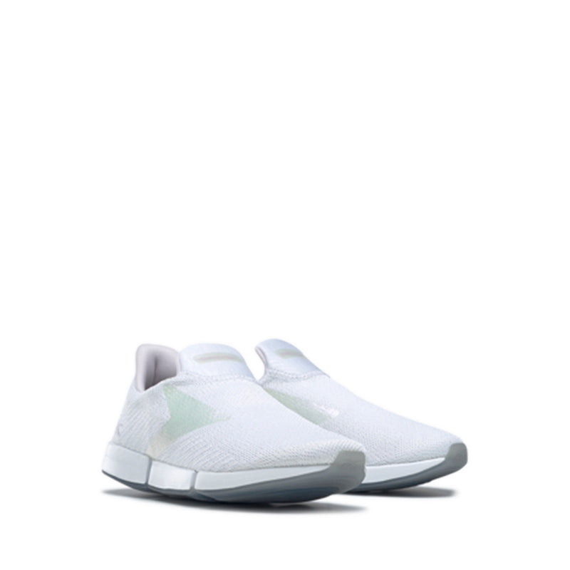 Daily Fit Dmx Slip On Women's Walking Shoes - White